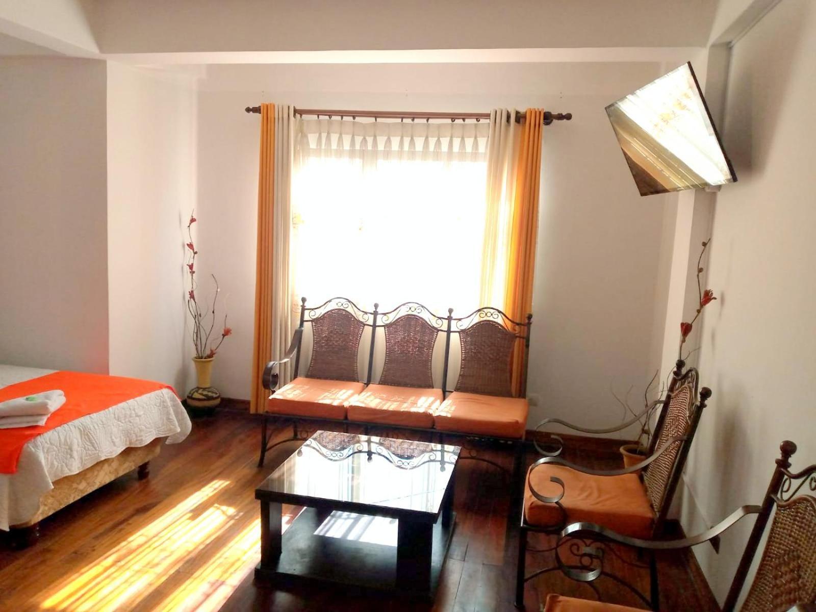 Hotel Avenida La Paz